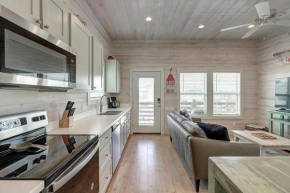 Poco Cabana (11th St Bungalows #8)